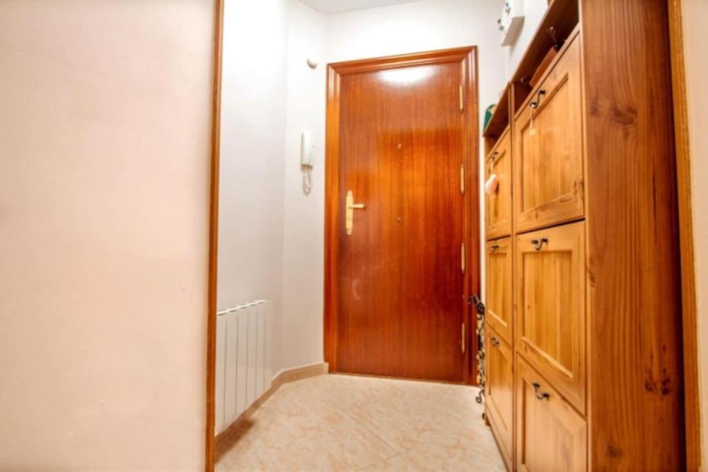 Апартаменти Apartamento En Ларедо Екстер'єр фото